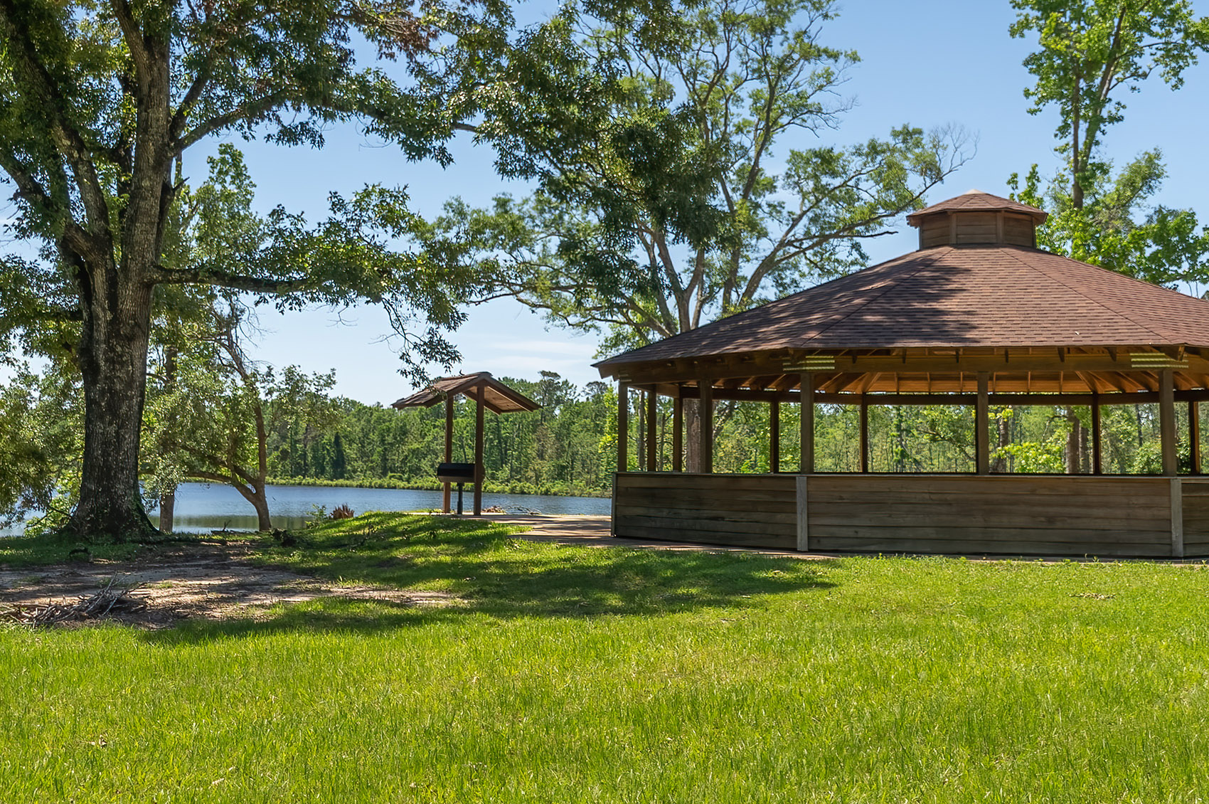 Pavilion and pond at site of Louisiana sawmill at Fullerton