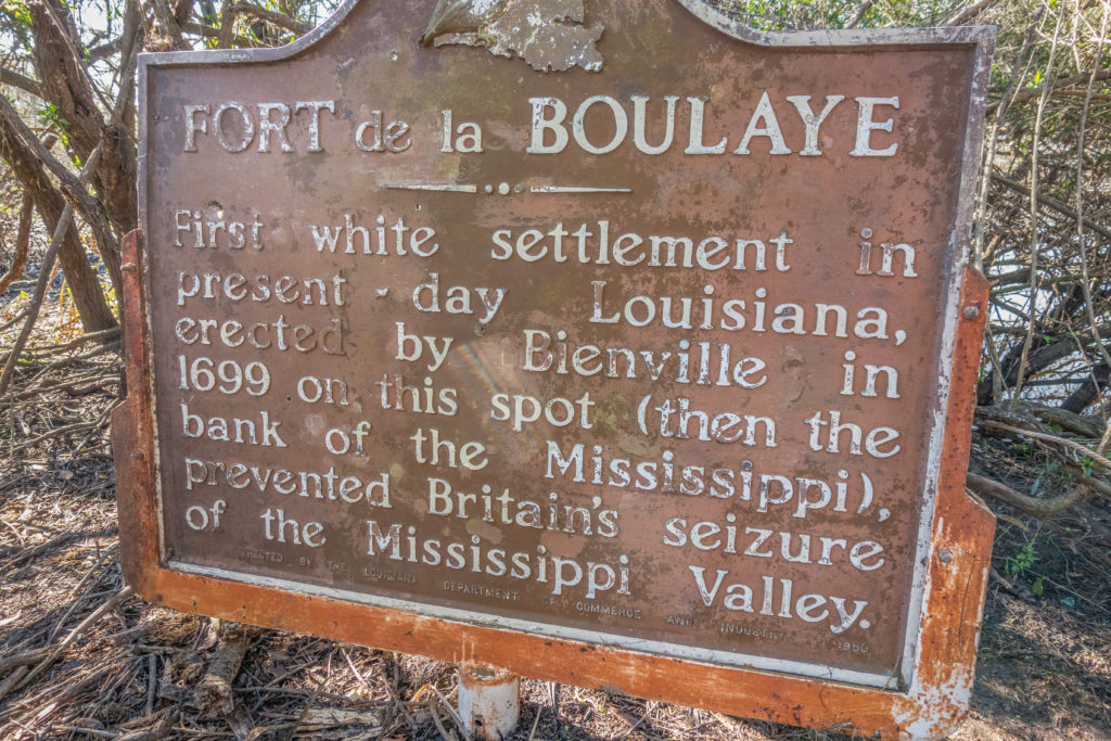 brown historical marker of Fort dela Boulaye Louisiana