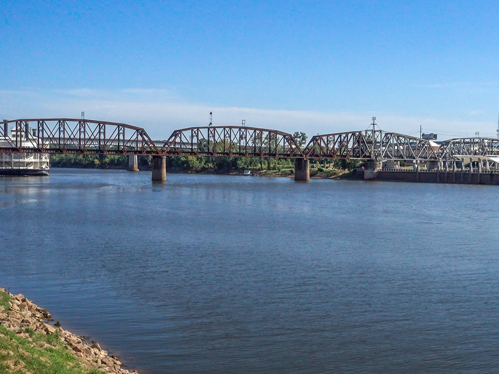 steel train bridge across red river at shreveport