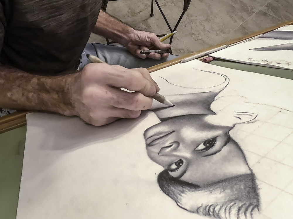 Lafitte artist draws woman's portrait in pencil