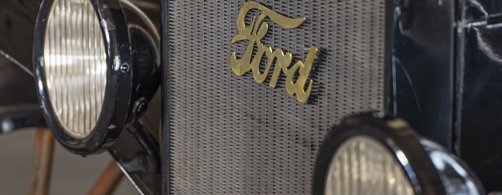 front grill and headlights of Model T Ford car